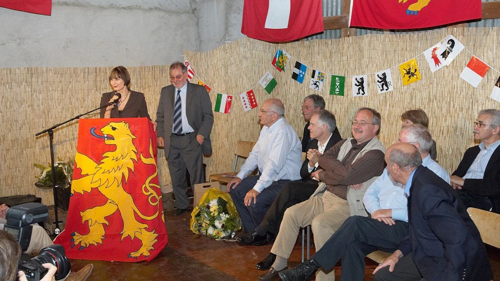 Bundespräsidentin Micheline Calmy-Rey führt den Bundesrat in den Kanton Genf. 2. Tag: Treffen mit der Bevölkerung in Soral. 