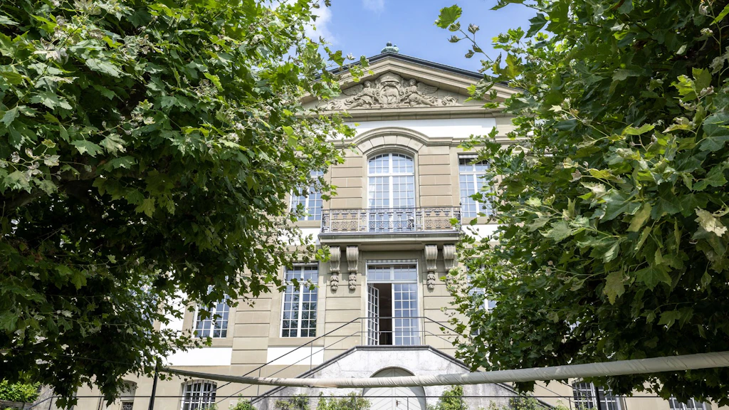 Historisches Wohnhaus in der Berner Altstadt mit Garten