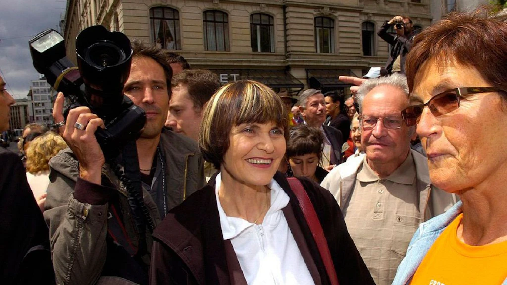 Bundespräsidentin Micheline Calmy-Rey führt den Bundesrat in den Kanton Genf. 1. Tag Spaziergang durch die Stadt Genf. 