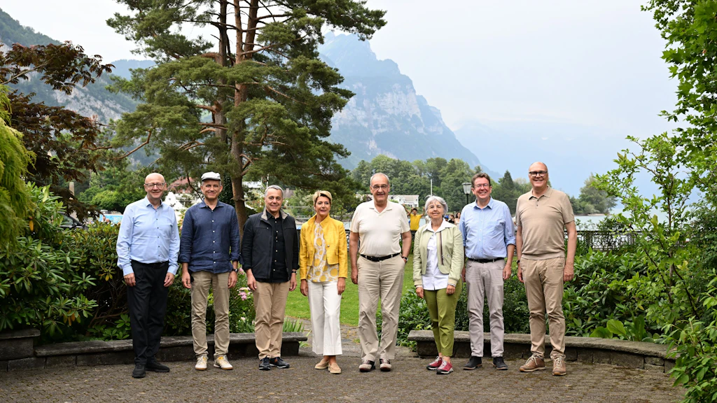 La presidente della Confederazione Karin Keller-Sutter accoglie il Consiglio federale nel Cantone di San Gallo. 1° giorno: point de presse a Weesen