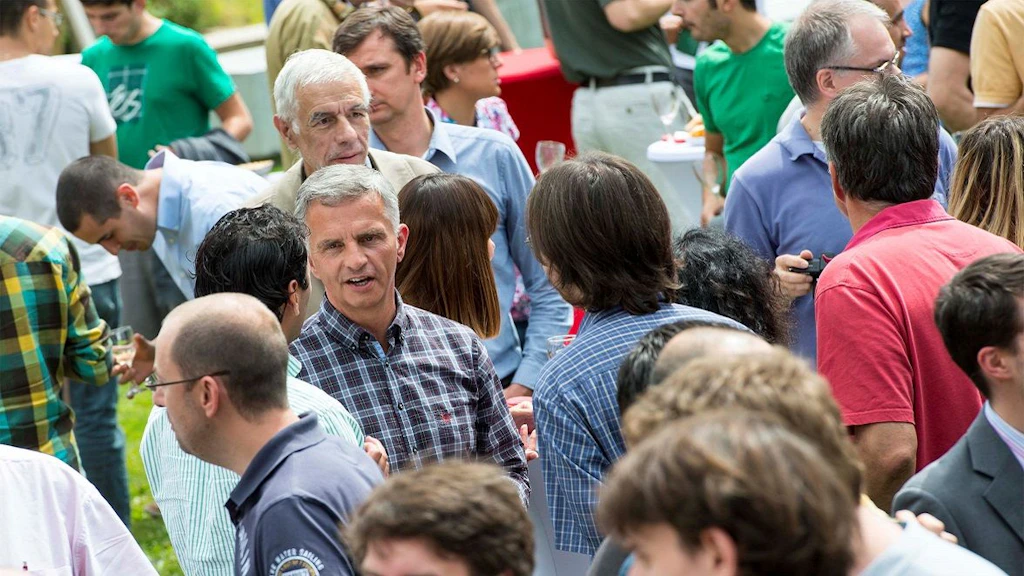 Il Consigliere federale Didier Burkhalter accompagna il Consiglio federale in visita nel Canton Neuchâtel. 2° giorno: il Consiglio federale incontra la popolazione neocastellana.